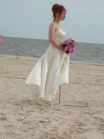 DSCF0345 An advantage of a wedding in the sand is 